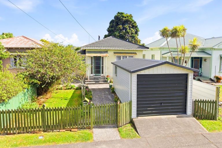 Photo of property in 27 Mahoney Street, Whanganui East, Whanganui, 4500
