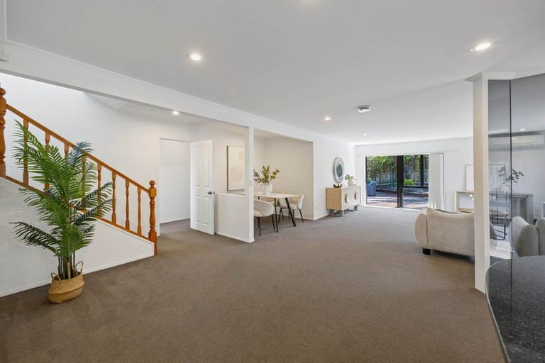 Photo of property in 2/28 Britannia Place, Half Moon Bay, Auckland, 2012