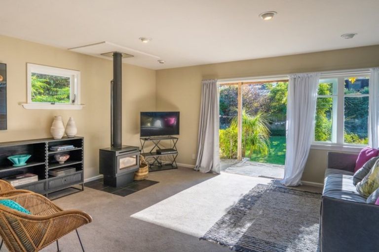 Photo of property in 41 Golf Road, Paraparaumu Beach, Paraparaumu, 5032