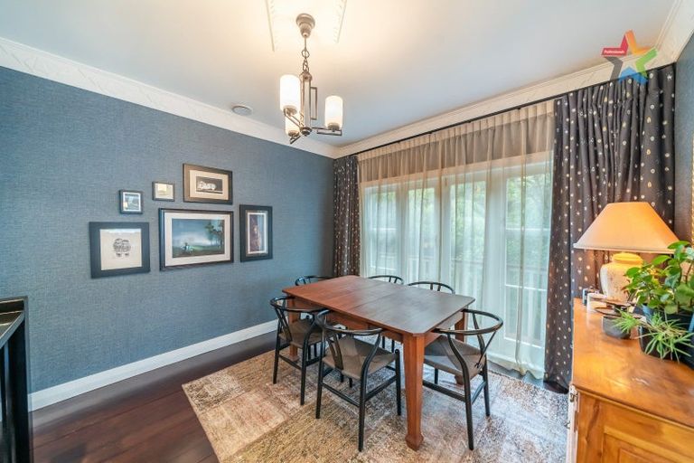 Photo of property in 34 Singers Road, Korokoro, Lower Hutt, 5012