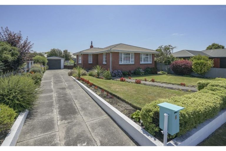 Photo of property in 2 Manchester Place, Rangiora, 7400