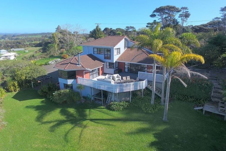 Photo of property in 1168 Old North Road, Helensville, Waimauku, 0882