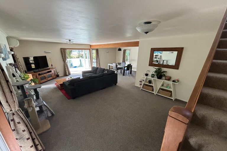 Photo of property in 7a Green Lane, Helensville, 0800