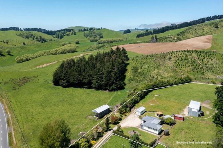 Photo of property in 3475 Porangahau Road, Porangahau, Waipukurau, 4284