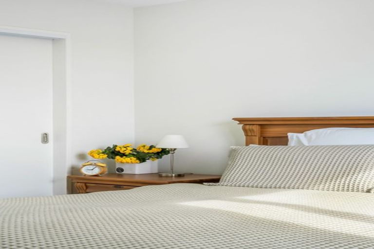 Photo of property in 35 Ivy Nola Way, Henderson, Auckland, 0612