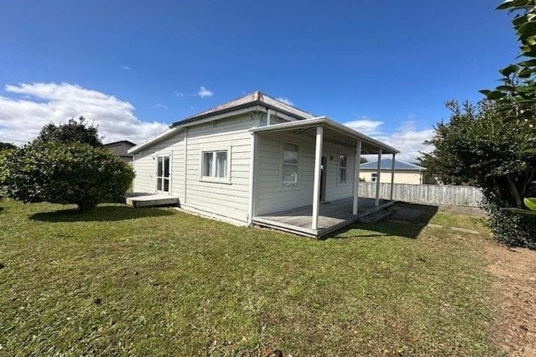 Photo of property in 19 London Street, Dannevirke, 4930