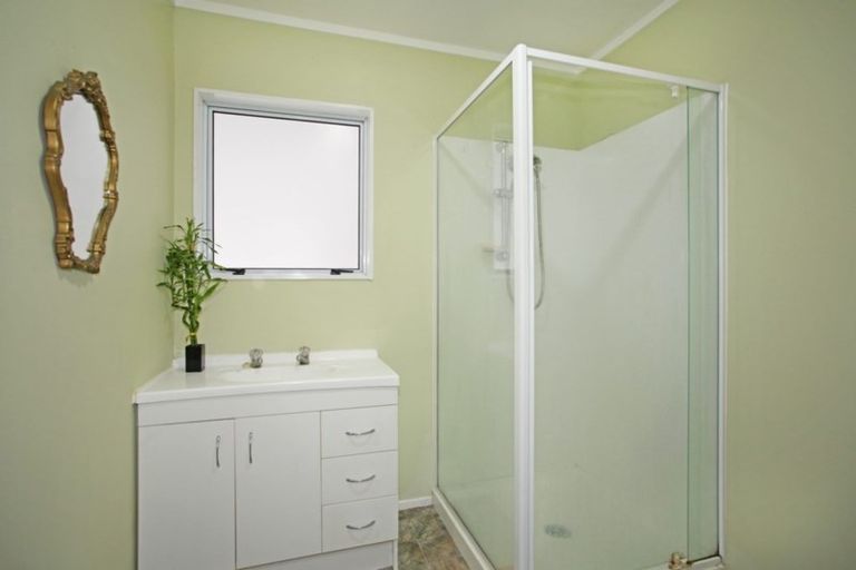 Photo of property in 17a Constable Road, Waiuku, 2123