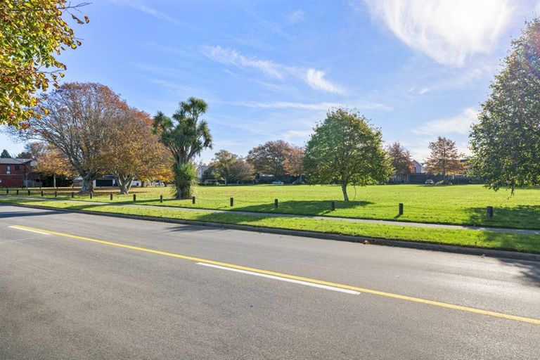 Photo of property in 2 Albion Lane, Hillmorton, Christchurch, 8024