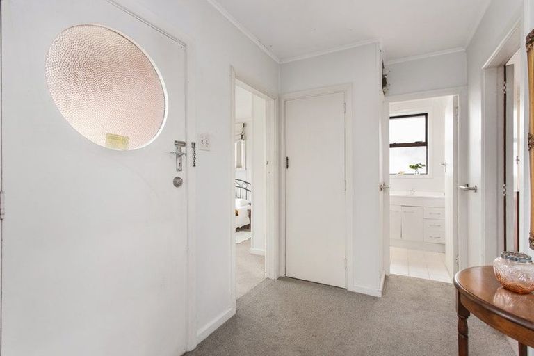 Photo of property in 19 Claridges Road, Casebrook, Christchurch, 8051