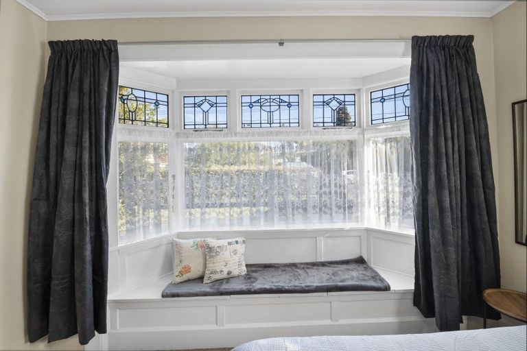 Photo of property in 13 Kowhai Terrace, Saint Martins, Christchurch, 8022