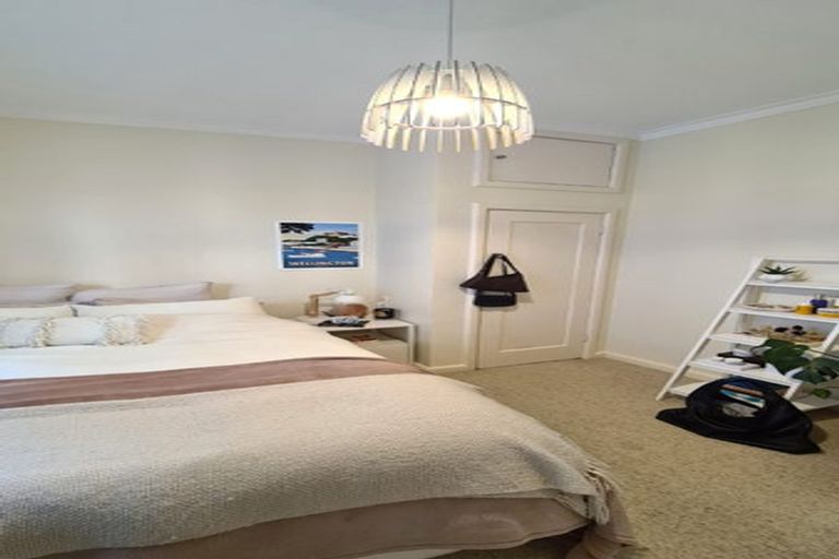 Photo of property in 122 Grafton Road, Roseneath, Wellington, 6011