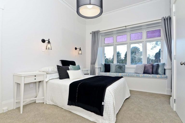 Photo of property in 11 Walsh Street, Forest Lake, Hamilton, 3200