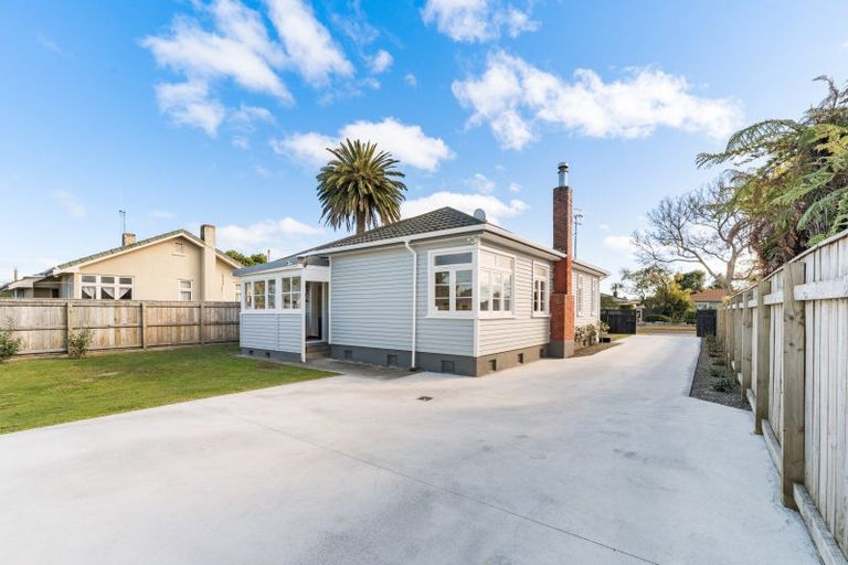 Photo of property in 45 Guy Avenue, Takaro, Palmerston North, 4410