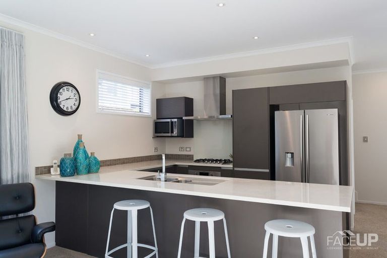 Photo of property in 6 Liquidambar Drive, Hobsonville, Auckland, 0616