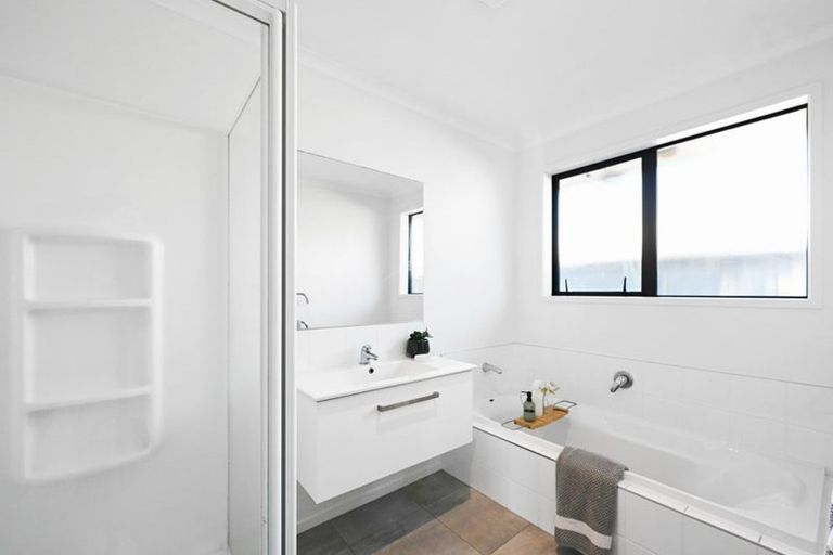 Photo of property in 11 Keston Crescent, Flagstaff, Hamilton, 3210