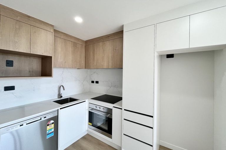 Photo of property in 6/399 Massey Road, Mangere East, Auckland, 2024