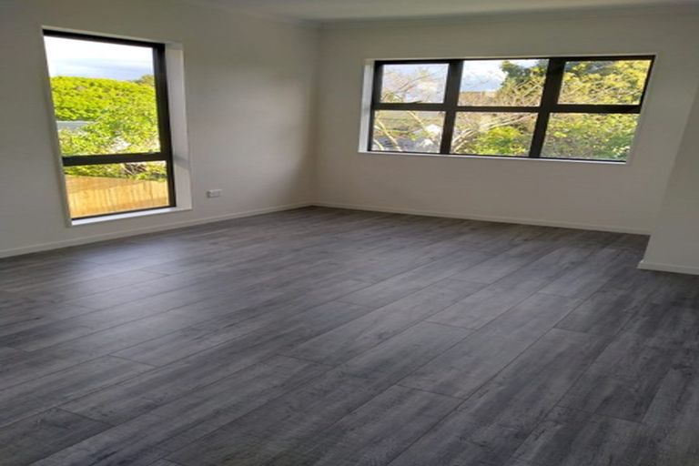 Photo of property in 35d Laurie Avenue, Papakura, 2110