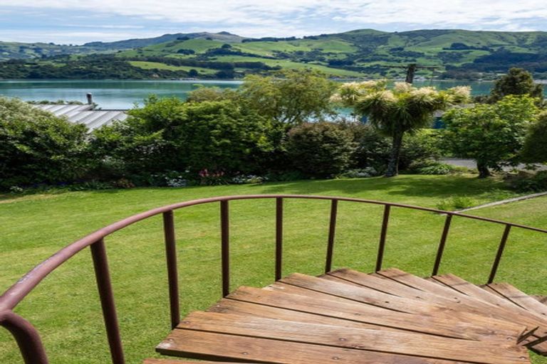 Photo of property in 46 Bayview Crescent, Duvauchelle, 7581