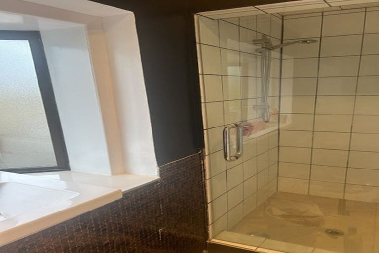 Photo of property in 68 Innes Road, St Albans, Christchurch, 8052