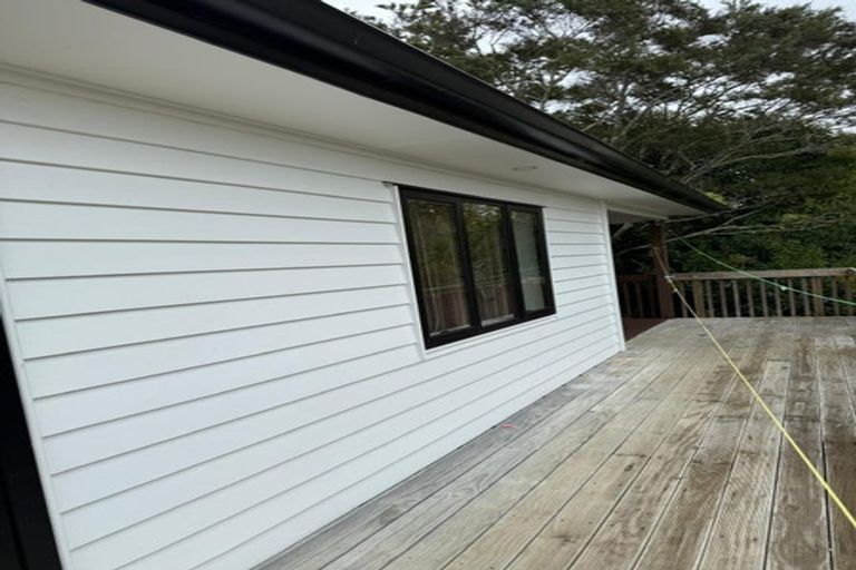 Photo of property in 41a Leo Street, Glen Eden, Auckland, 0602