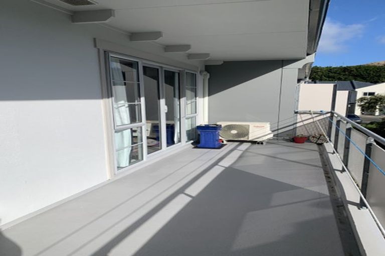 Photo of property in Monterey Apartments, 60/232 Middleton Road, Glenside, Wellington, 6037