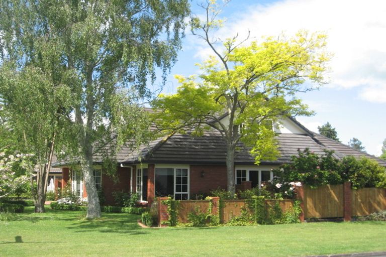 Photo of property in 51 Princes Street, Cambridge, 3434