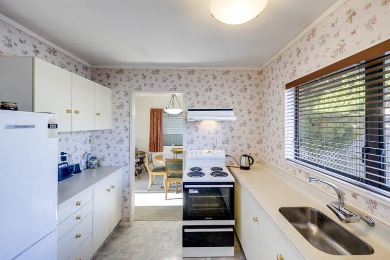 Photo of property in 2/290 Kennedy Road, Onekawa, Napier, 4110