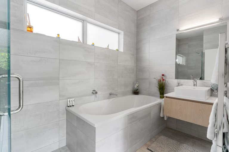 Photo of property in 122 Motu Hei, Pauanui, Hikuai, 3579