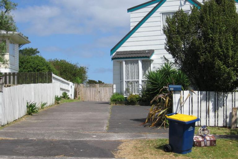 Photo of property in 1/209 Eskdale Road, Birkenhead, Auckland, 0626
