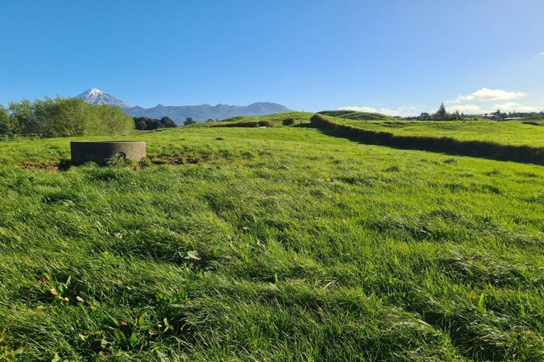 Photo of property in 801 Mangorei Road, Mangorei, New Plymouth, 4371