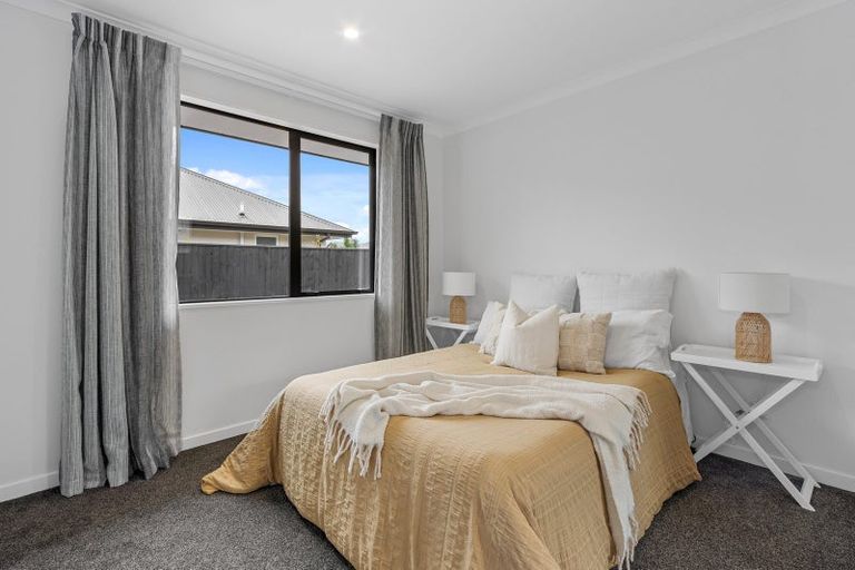 Photo of property in 28 Withers Crescent, Halswell, Christchurch, 8025