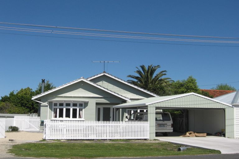 Photo of property in 11 Sheehan Street, Whataupoko, Gisborne, 4010