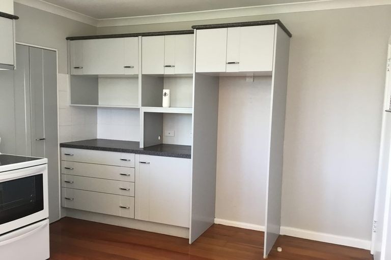 Photo of property in 802 Alexandra Street, Parkvale, Hastings, 4122