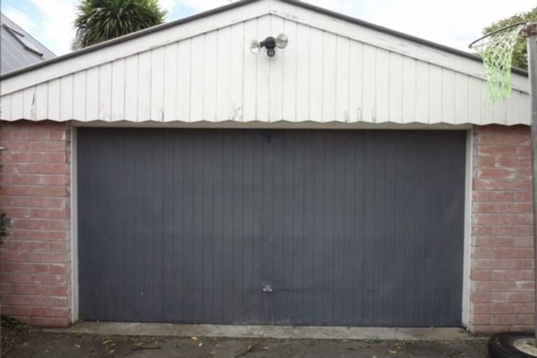 Photo of property in 10 Beatrice Place, Avonhead, Christchurch, 8042