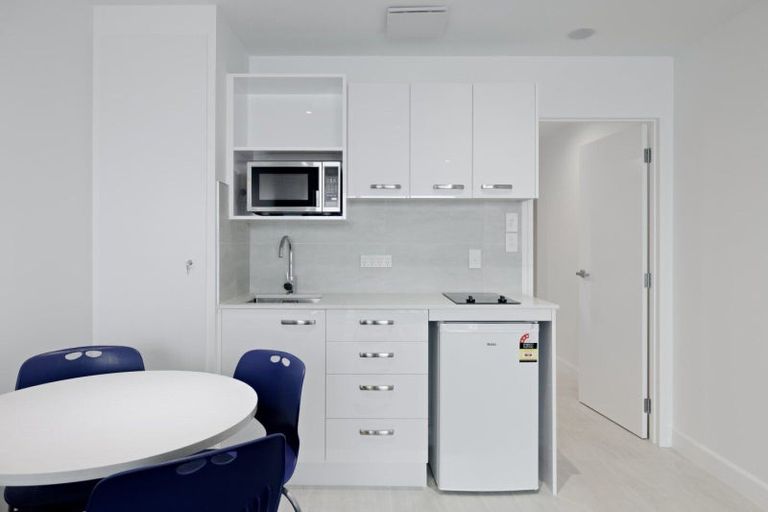 Photo of property in 6 Adams Avenue, Mount Maunganui, 3116
