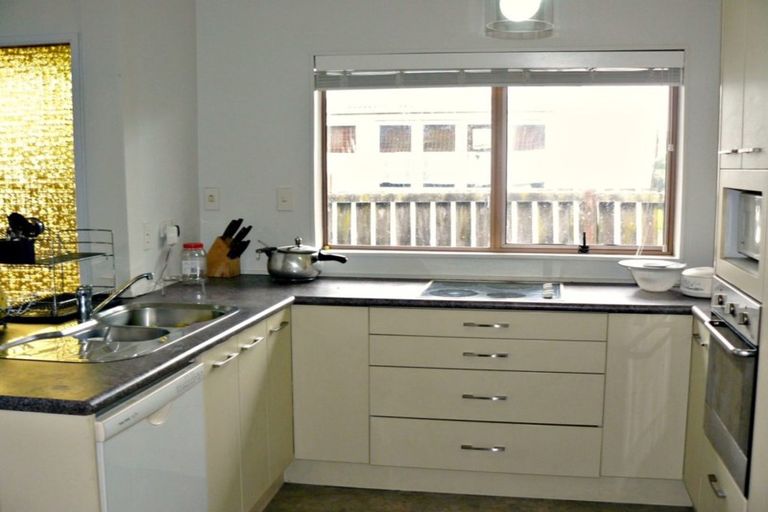 Photo of property in 3/108 East Tamaki Road, Papatoetoe, Auckland, 2025