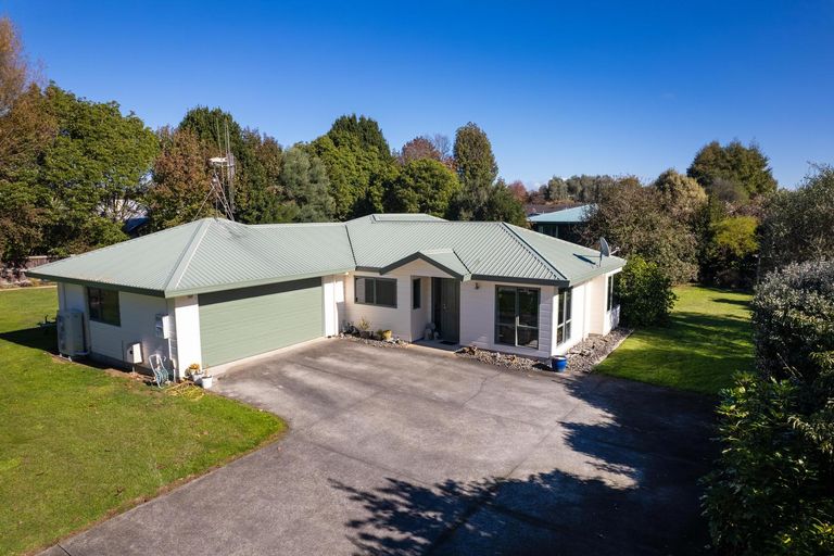 Photo of property in 61 Milton Street, Leamington, Cambridge, 3432