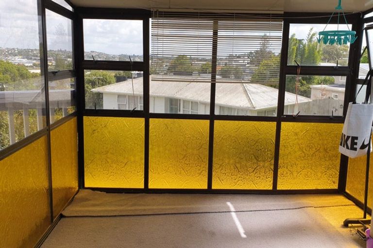 Photo of property in 1/104 Bond Crescent, Forrest Hill, Auckland, 0620