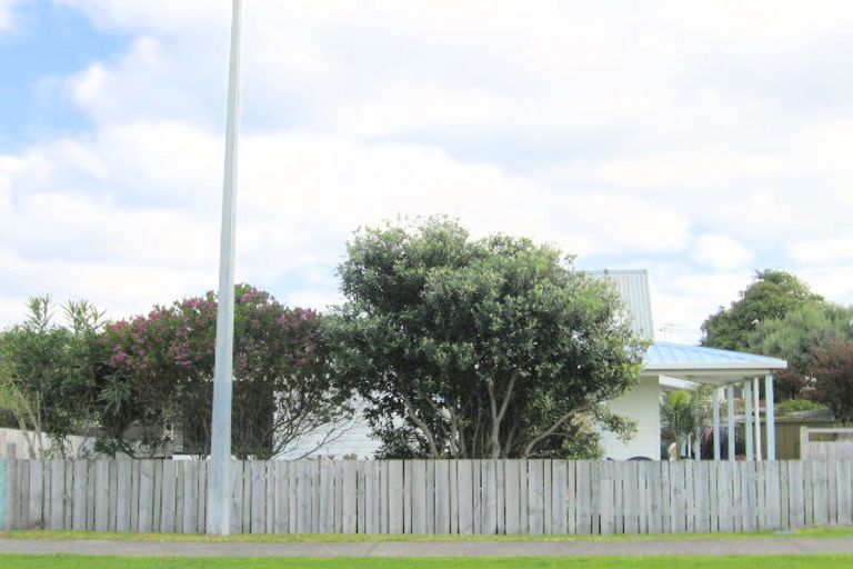 Photo of property in 642b Papamoa Beach Road, Papamoa Beach, Papamoa, 3118