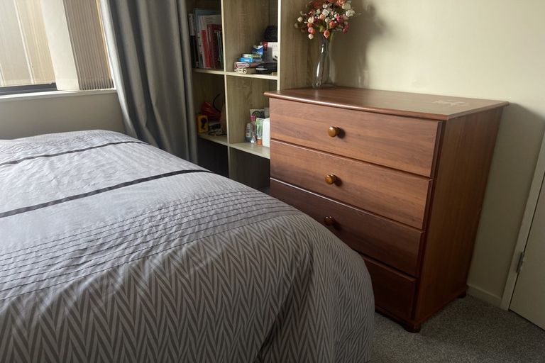 Photo of property in 12 Exotic Place, Massey, Auckland, 0614