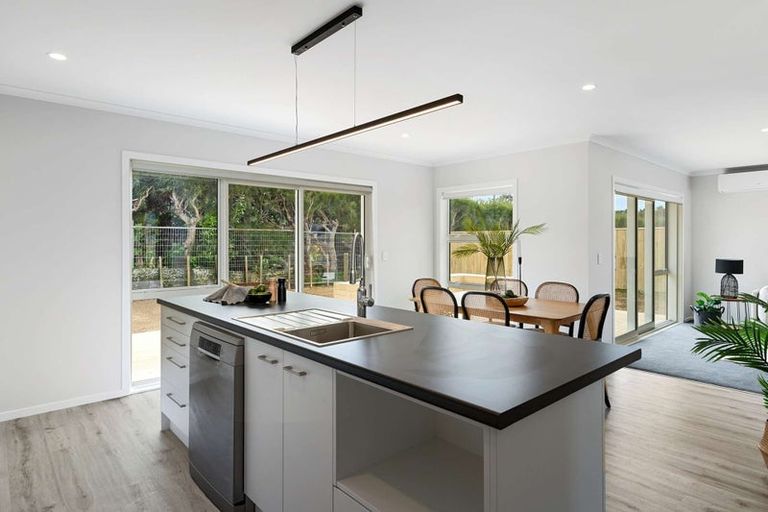 Photo of property in 6 Magnolia Place, Levin, 5510
