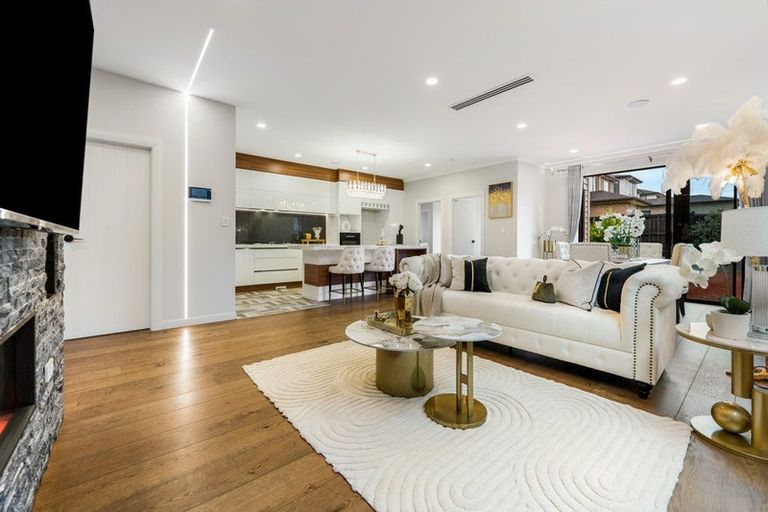 Photo of property in 11 Castlebane Drive, Flat Bush, Auckland, 2019