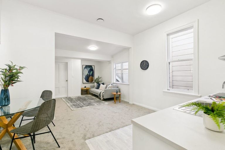 Photo of property in 104 Wallace Street, Mount Cook, Wellington, 6021
