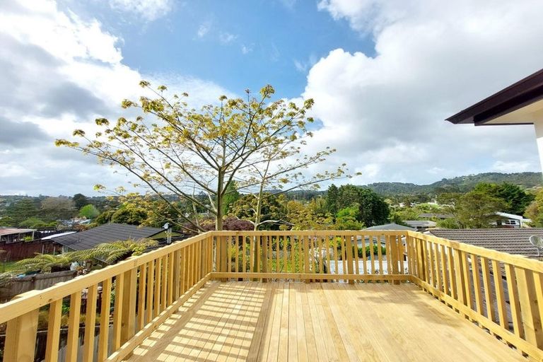 Photo of property in 8b Nandana Drive, Glen Eden, Auckland, 0602
