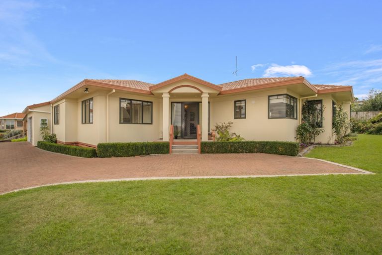 Photo of property in 15 Loveridge Place, Morrinsville, 3300