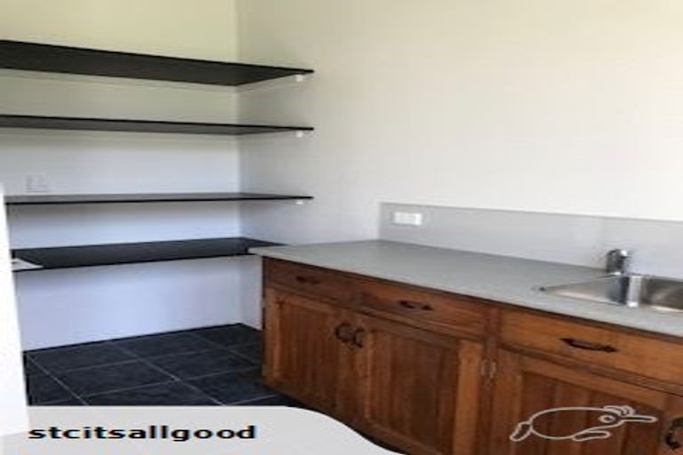 Photo of property in 5a&b Nelson Terrace, Seaview, Timaru, 7910
