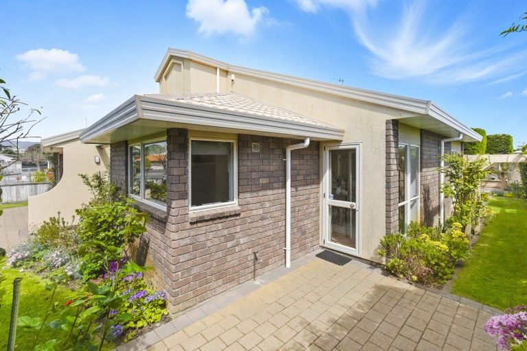 Photo of property in 26 Beach Haven Place, Paraparaumu Beach, Paraparaumu, 5032