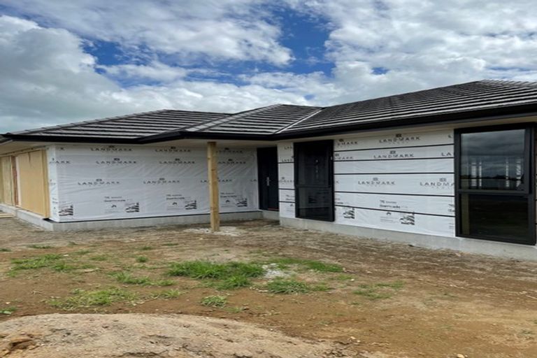 Photo of property in 6 Bianca Crescent, Stratford, 4332