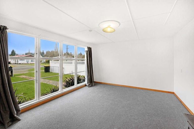 Photo of property in 28 Helena Street, Lumsden, 9730