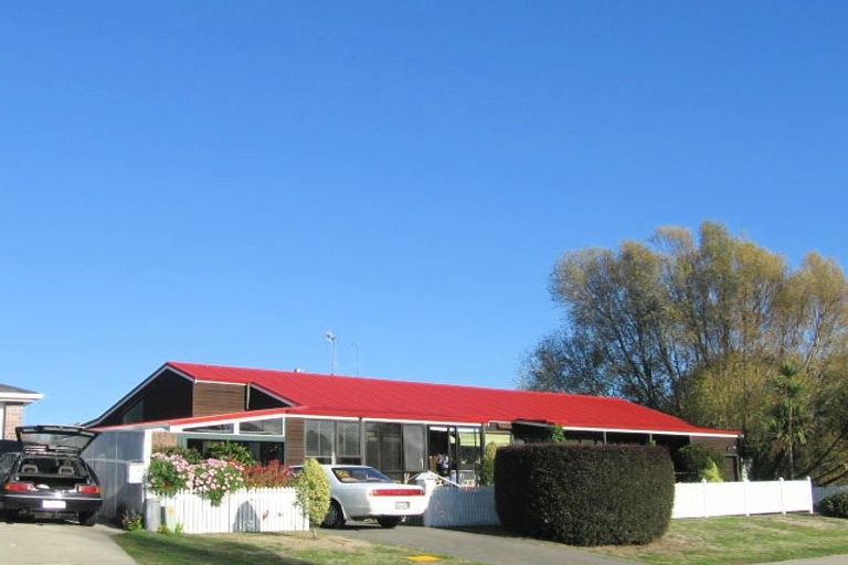 Photo of property in 20 Langdale Avenue, Paraparaumu, 5032